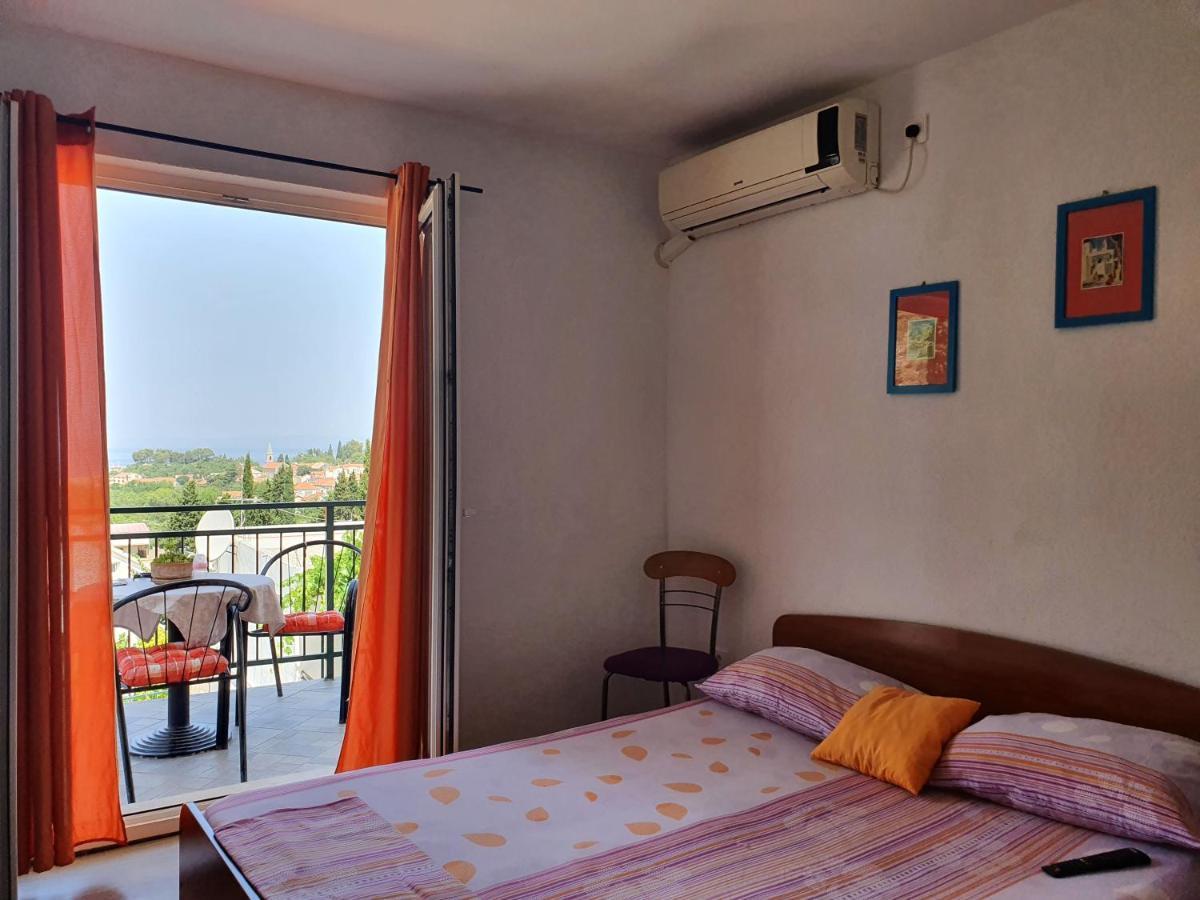 Petar Apartment Trpanj Bagian luar foto