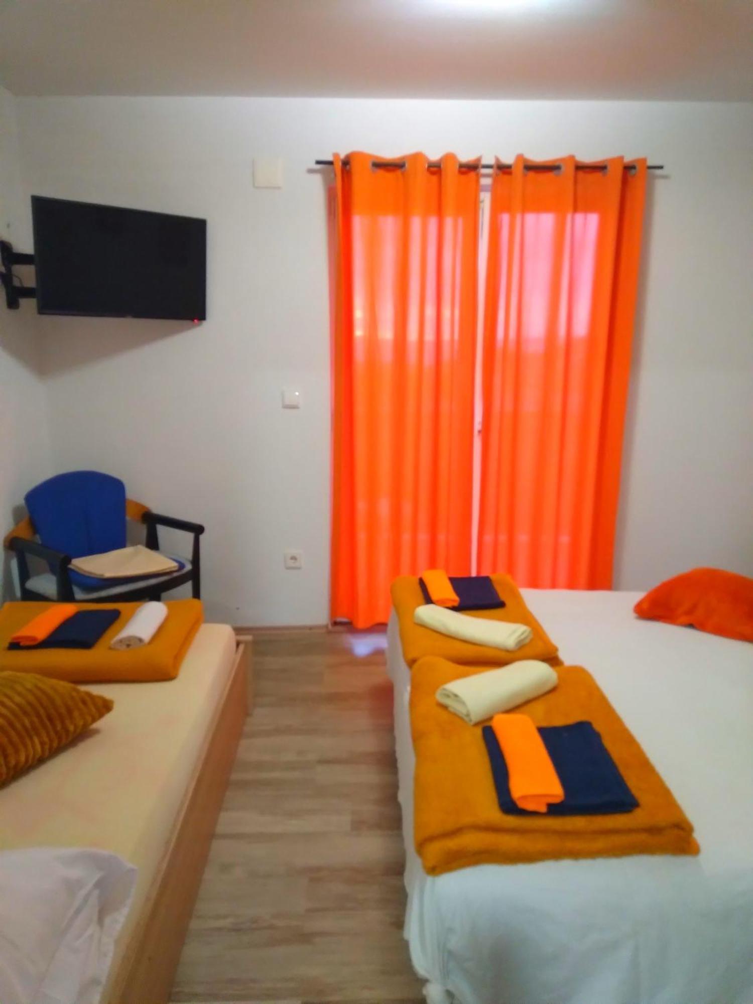 Petar Apartment Trpanj Bagian luar foto